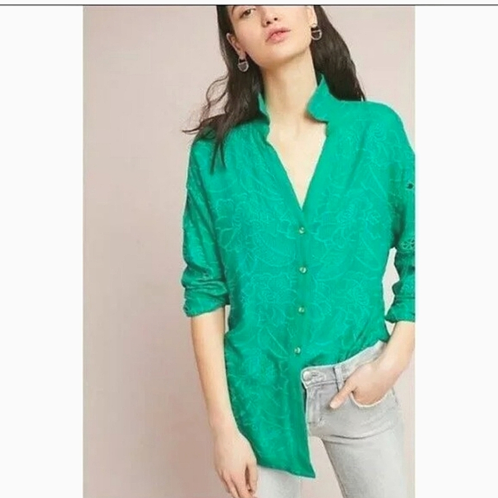 Anthropologie Akemi Kin Floral Button Down